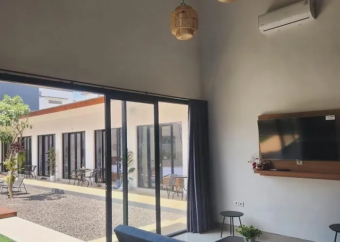 Bali Island Living بيت ضيافة 3*
